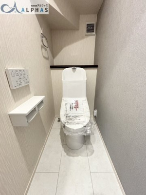 【トイレ】 | 神戸市北区緑町五丁目　新築戸建 | 洗浄便座付きトイレ♪