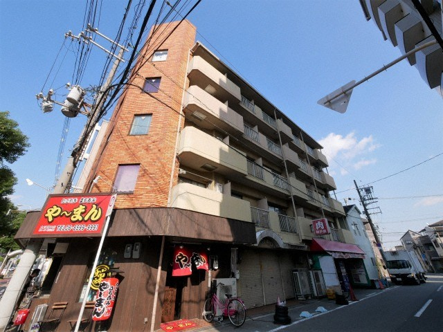 ヴァンコート三軒家東