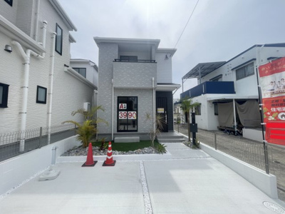 【前面道路含む現地写真】 | 沖縄市東（全3棟）A・B号棟 | ※南側公道4.9m♪
