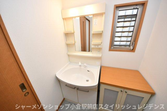 サンシャインⅡの洗面所