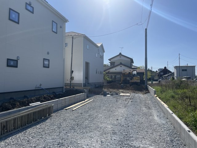 【前面道路含む現地写真】 | 熊谷市中恩田　新築戸建　全3棟　2号棟 | 4/12撮影