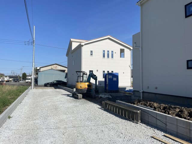 【前面道路含む現地写真】 | 熊谷市中恩田　新築戸建　全3棟　2号棟 | 4/12撮影