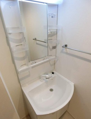 【独立洗面台】 | リブリ・Seren