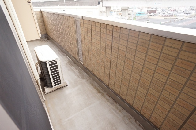 ローズガーデンＡのバルコニー