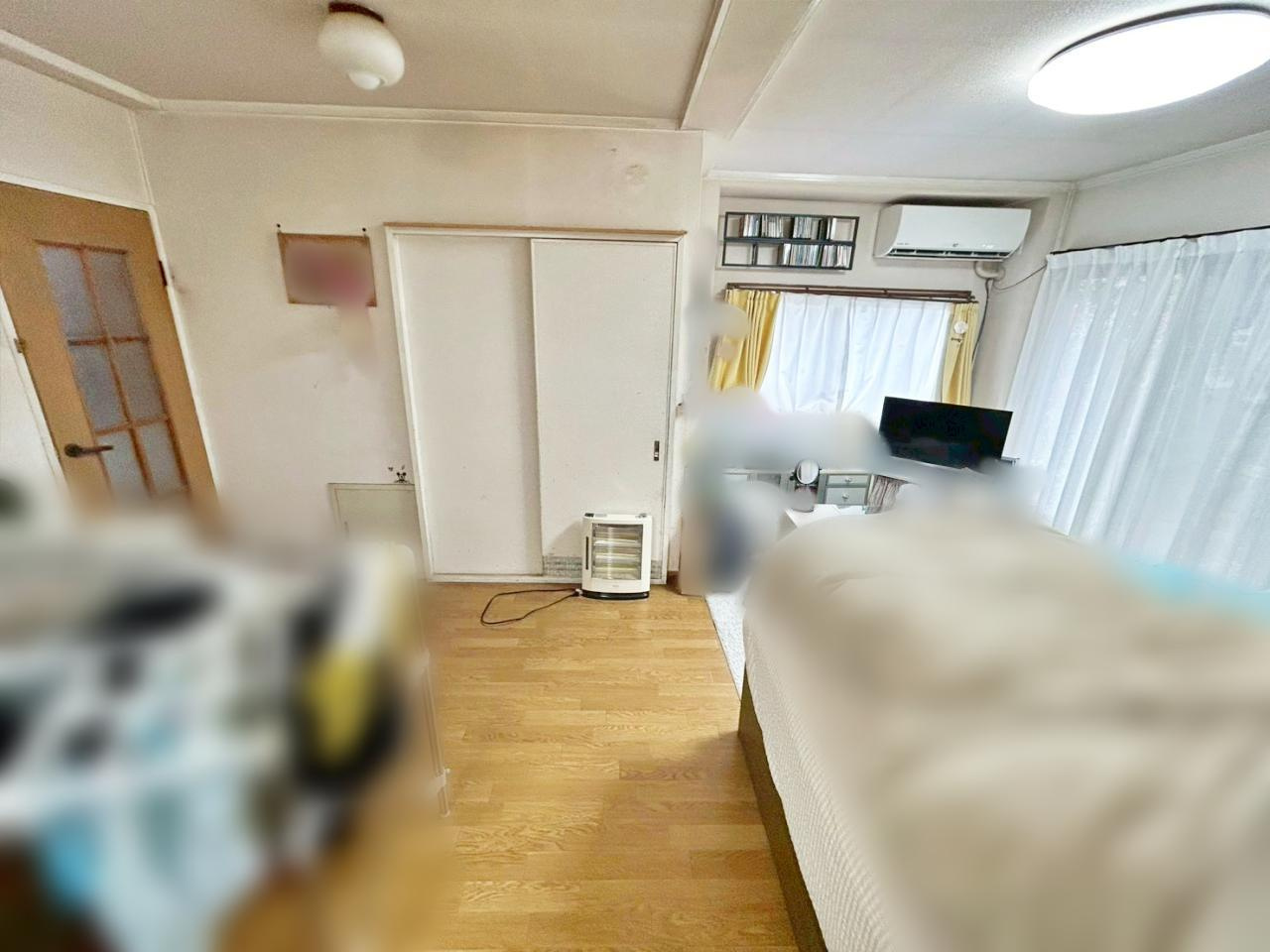 中古戸建　上矢田町岩田の居間・リビング