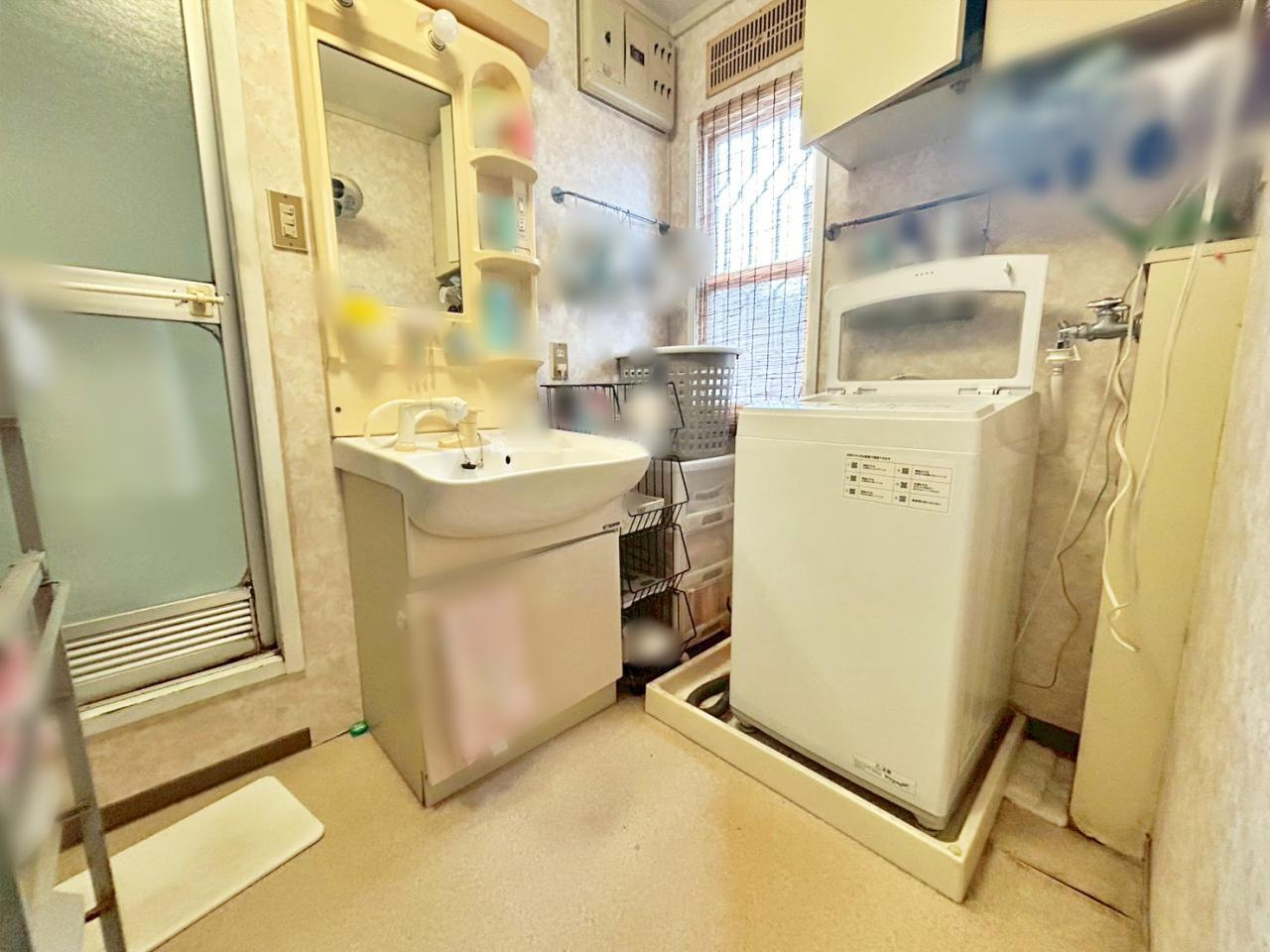 中古戸建　上矢田町岩田の脱衣所