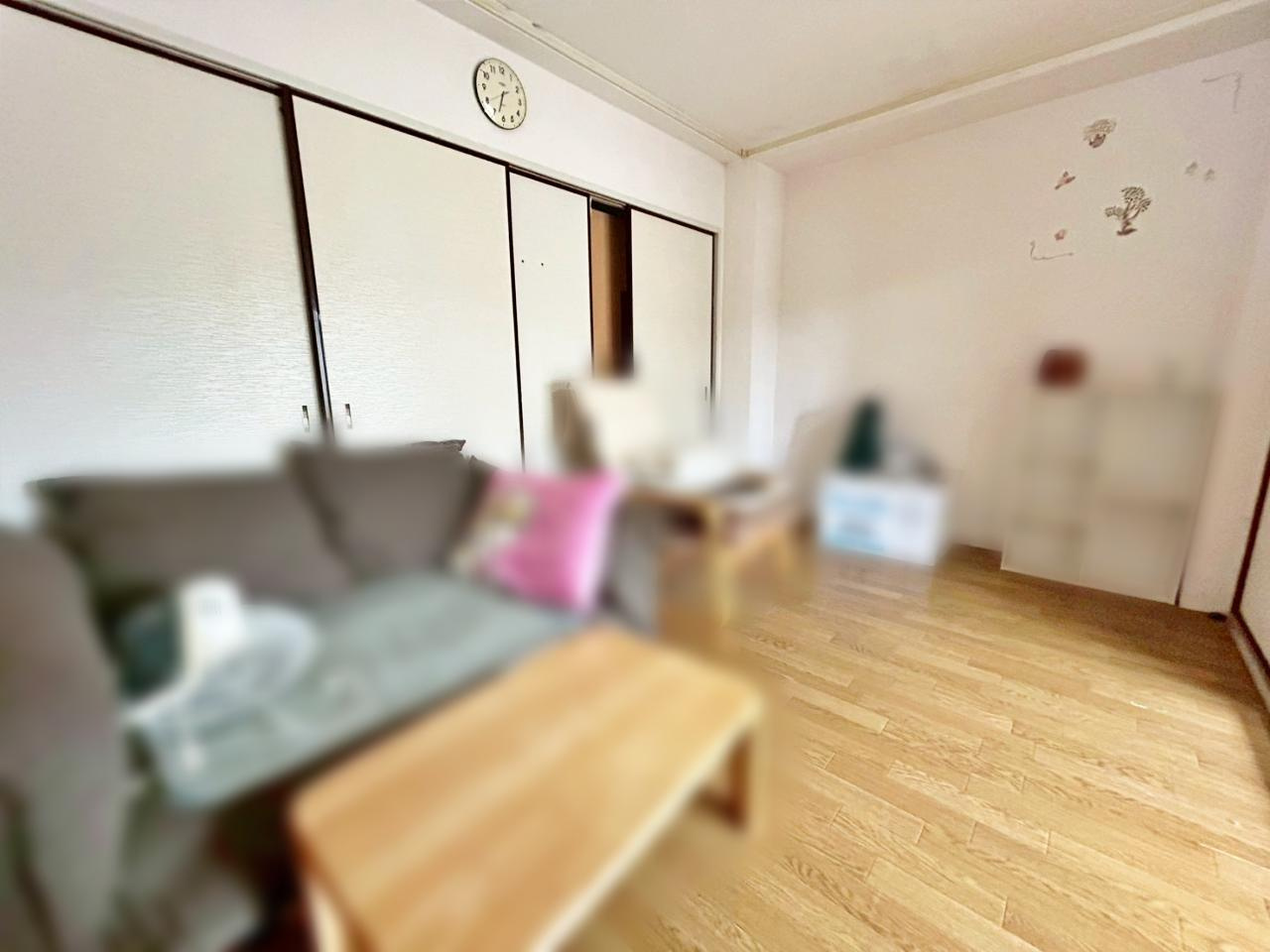 中古戸建　上矢田町岩田の洋室