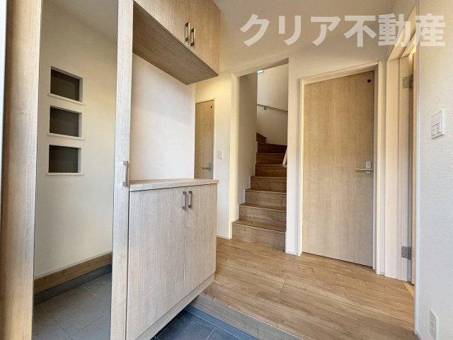 【玄関】 | 前橋市六供町3丁目　1号棟