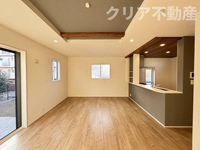 【居間・リビング】 | 前橋市六供町3丁目　1号棟