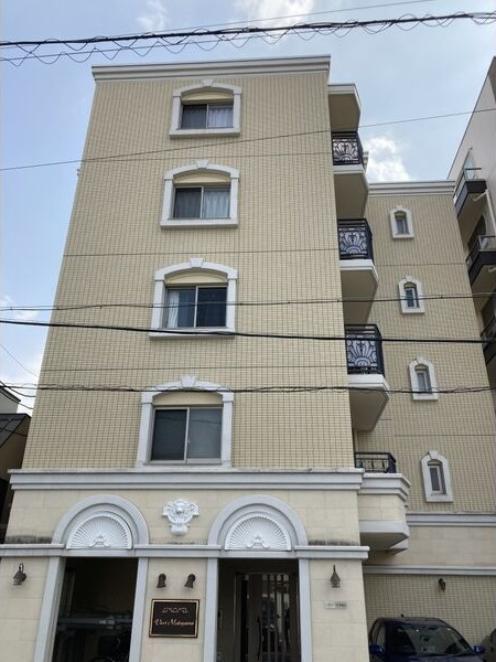 ヴェール本山の外観