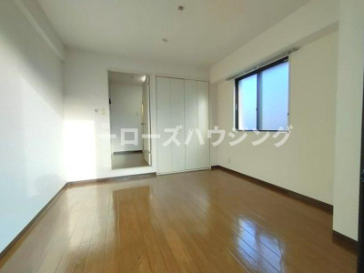 【居間・リビング】 | フローラルハイツ服部