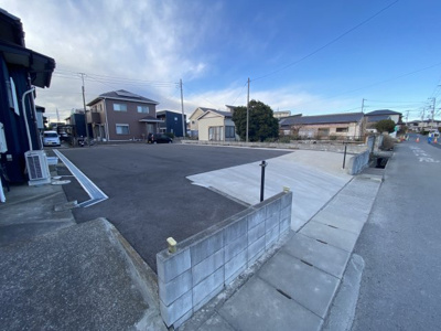 【駐車場】 | 高砂1丁目貸店舗 | 隣地月極駐車場契約可能です。1台　月額3,000円