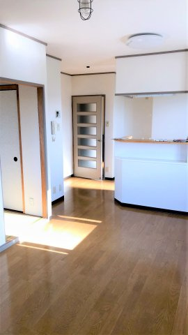 バ－クレイコ－ポの居間・リビング|イメージになります。