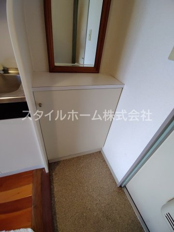 ユトリロ草間の設備|別部屋写真です。