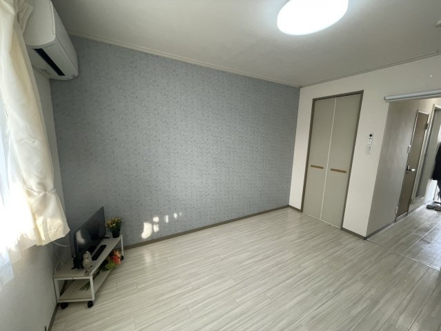 【居間・リビング】 | サニースポットⅠ | 家具家電付き部屋