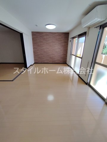 エムロードの居間・リビング|イメージ写真です。