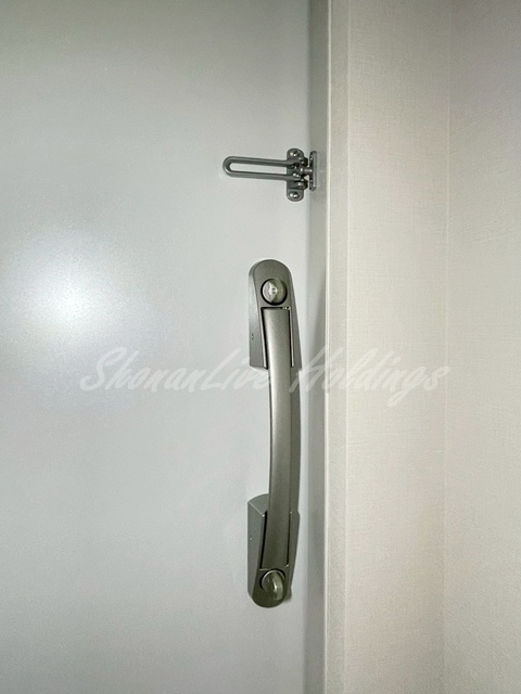 INSIDE SEAの玄関|※同施工別建物