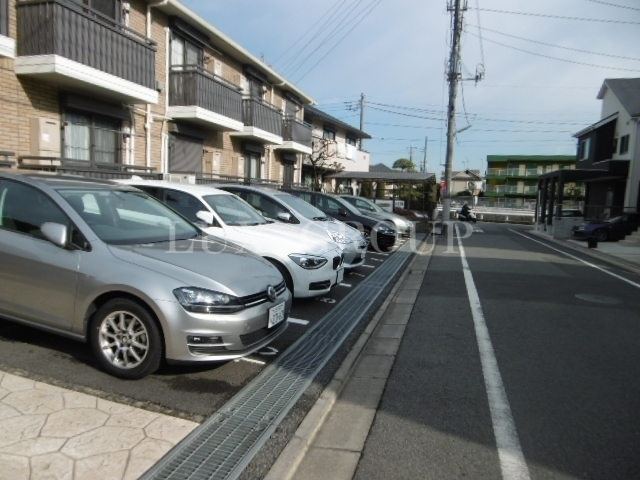 【駐車場】 | ファミール多摩平