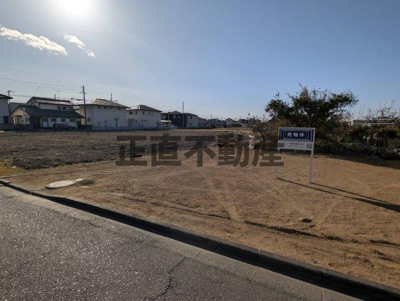 【外観】 | 中畝10丁目♪東側道路♪建築条件なし♪お好きなとこで建築可♪ | 東側が前面道路となります。南側は畑のため、日当たり良好です。