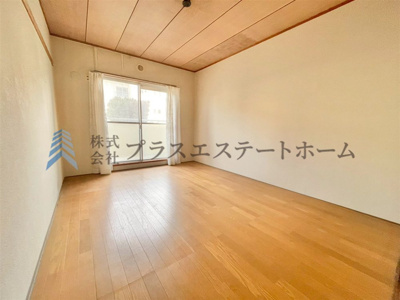 【洋室】 | 須磨一ノ谷グリーンハイツH棟 | バルコニーに面した洋室♪