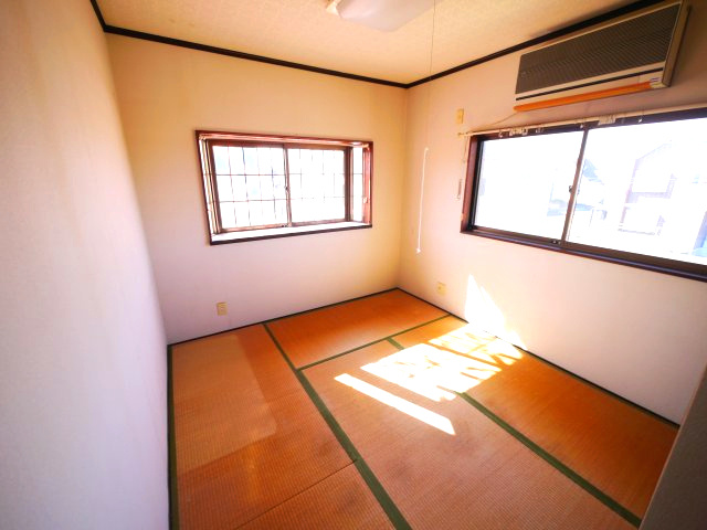 大網白里市北今泉　中古戸建の和室|白里海岸まで徒歩約12分敷地約69坪 5LDK対面式システムキッチン並列2台可能自然豊かな静かな環境