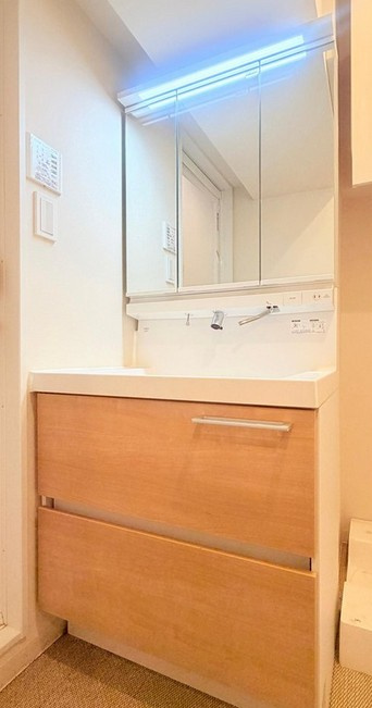 【独立洗面台】