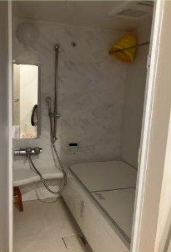 世田谷区桜1丁目  中古戸建の浴室|現地ご見学希望・資料請求などお気軽にお問い合わせ下さい！
03-5990-5201