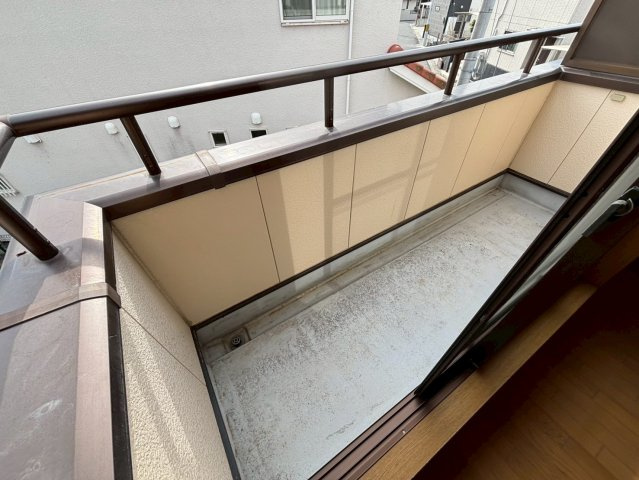 御立パレスのバルコニー