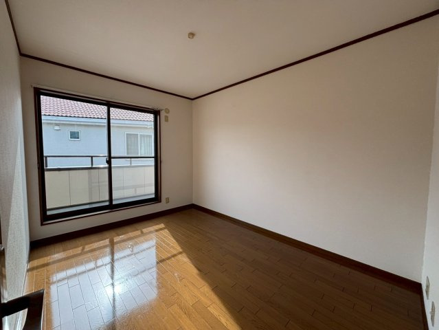 御立パレスの洋室