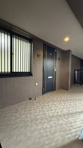 コスモ川口朝日町のロビー