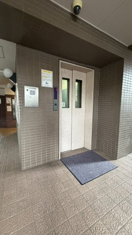 コスモ川口朝日町のエントランス|エントランスです