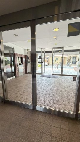 コスモ川口朝日町のエントランス|エントランスです