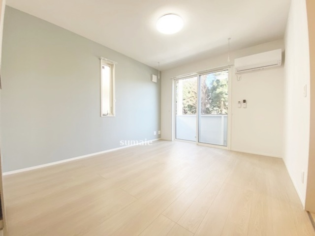 メゾンアイリス ココアの居間・リビング|11帖超のLDK！