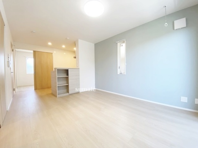 メゾンアイリス ココアの洋室|アクセントクロスで爽やかな印象☆