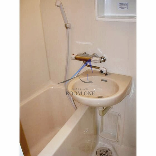 サンクレイドルレヴィール池袋の浴室|お風呂です。