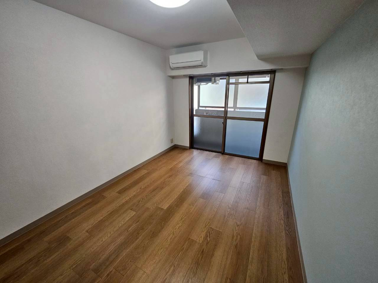 ヴィラセゾン甲南の居間・リビング