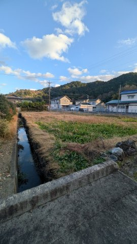 土地　太郎丸中島の外観