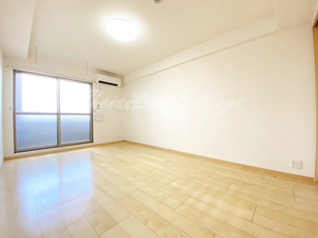 藤沢市弥勒寺１丁目の賃貸マンションの居間・リビング