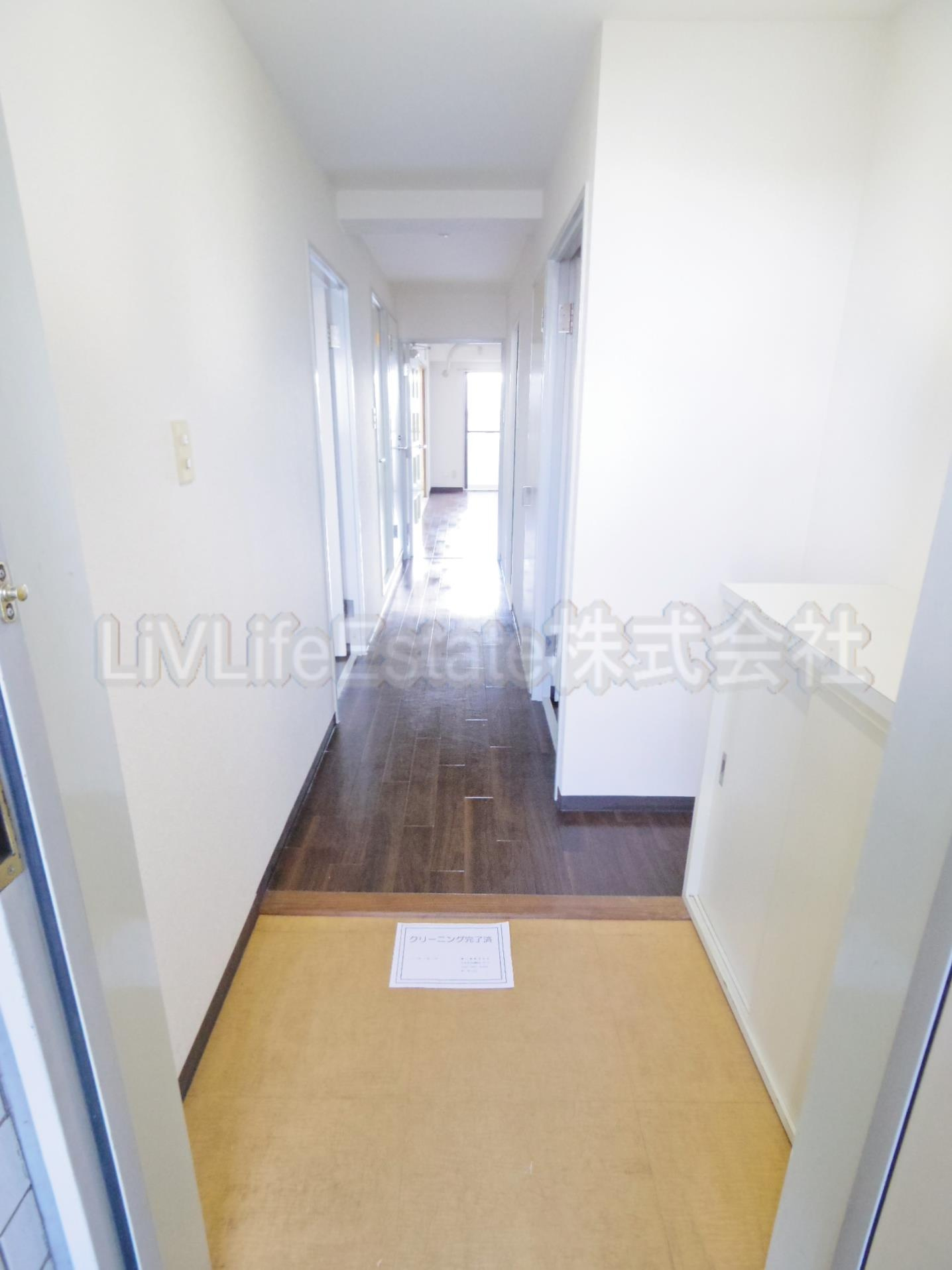 マルメゾンの玄関|※別号室写真使用