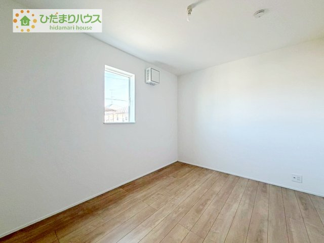 【洋室】 | 取手市青柳第3期　新築戸建　7号棟 | 『自分の部屋がほしいー！』と言われるのはいつだろう？
マイホームなら余裕の部屋数！子供部屋はもちろん、収納場所も多いですよ(^^)/