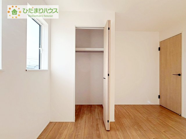 【収納】 | 取手市青柳第3期　新築戸建　7号棟 | 季節物の衣類もスッキリ収納できる、ウォークインクローゼット完備です！！