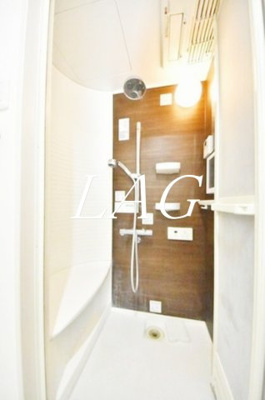 【シャワールーム】 | ブライトハウス町屋 | シャワールームです。