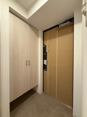 【玄関】 | ワールドアイ難波City Gate