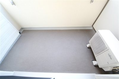 【バルコニー】 | ラクラス長堀橋