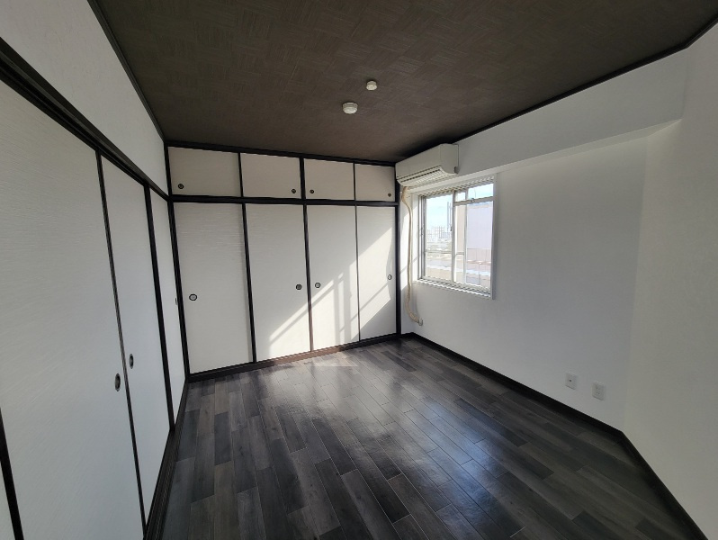 芦屋イシカワビルの居間・リビング