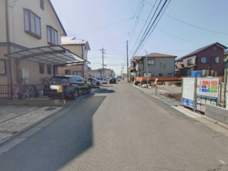 【前面道路含む現地写真】 | 前面道路　公道　幅員６．０ｍ