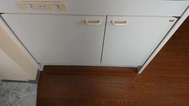 パインドール浅草の居間・リビング