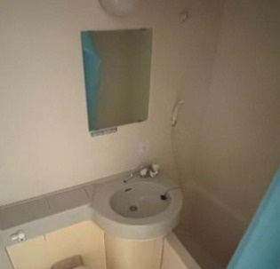 パインドール浅草の浴室