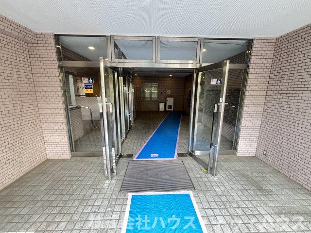 ＴＱレジデンス柏のエントランス