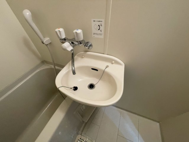 ヴィラセゾン甲南の洗面所